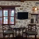 Boutique Hotel Kokkino Spiti 3*