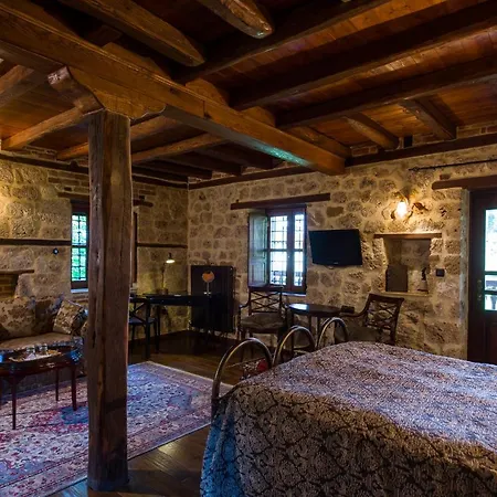 Hotel Boutique Kokkino Spiti 3*