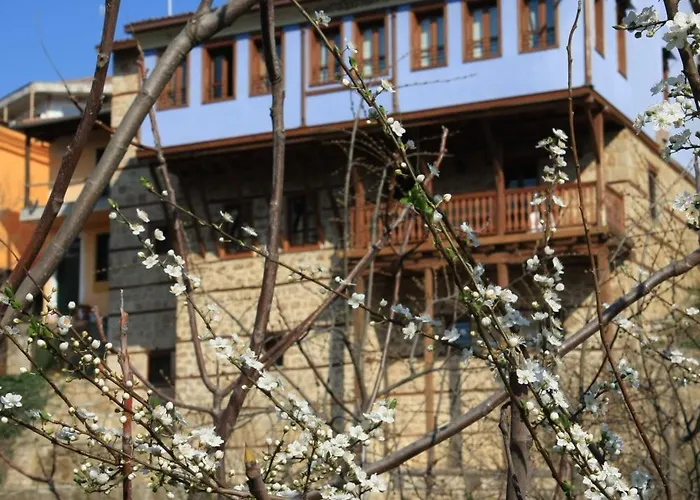 Boutique Kokkino Spiti Hotel