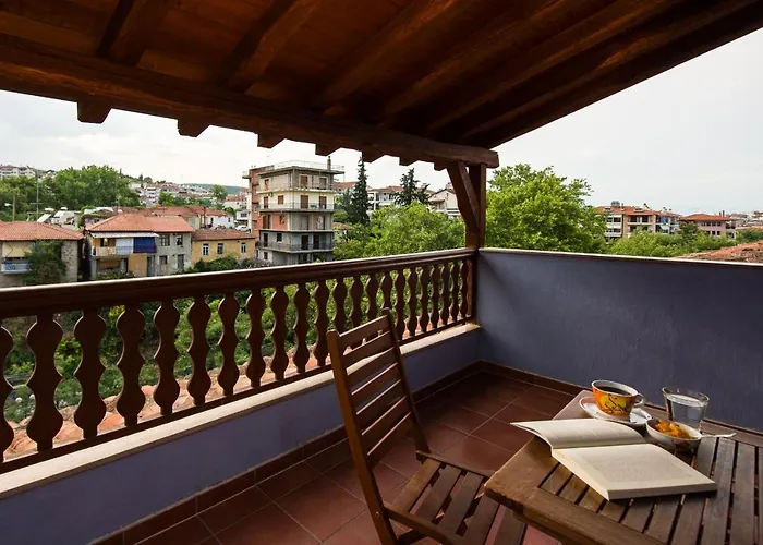 Boutique Kokkino Spiti