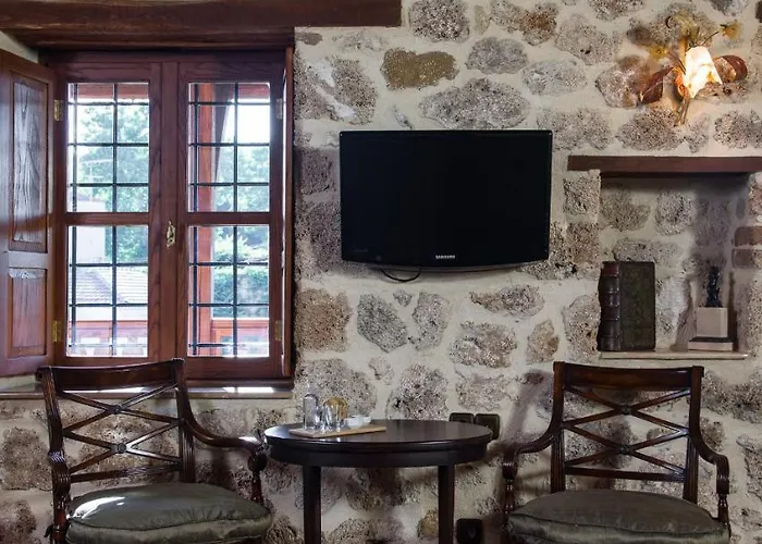 Boutique Hotel Kokkino Spiti 3*